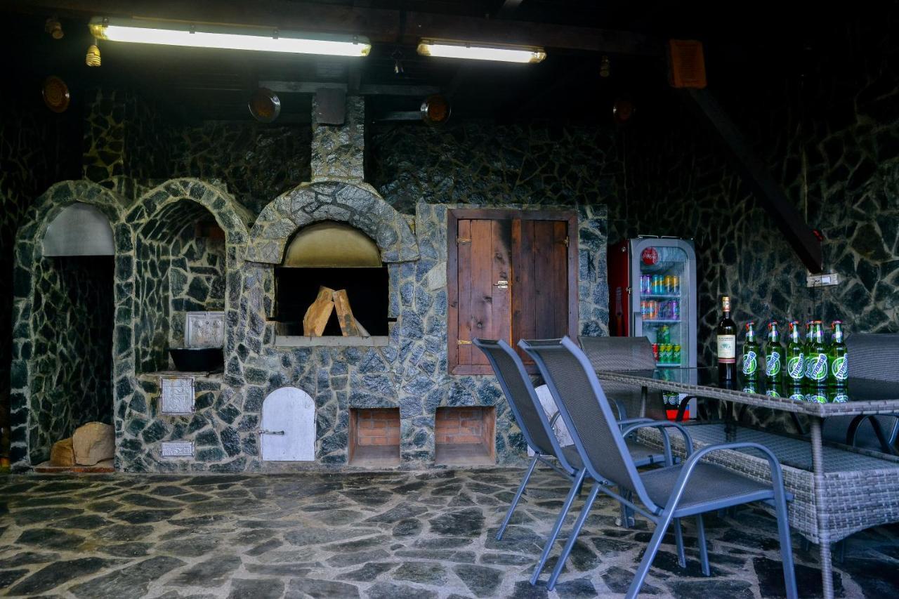 Casa Avram Villa Ramnicu Valcea Luaran gambar