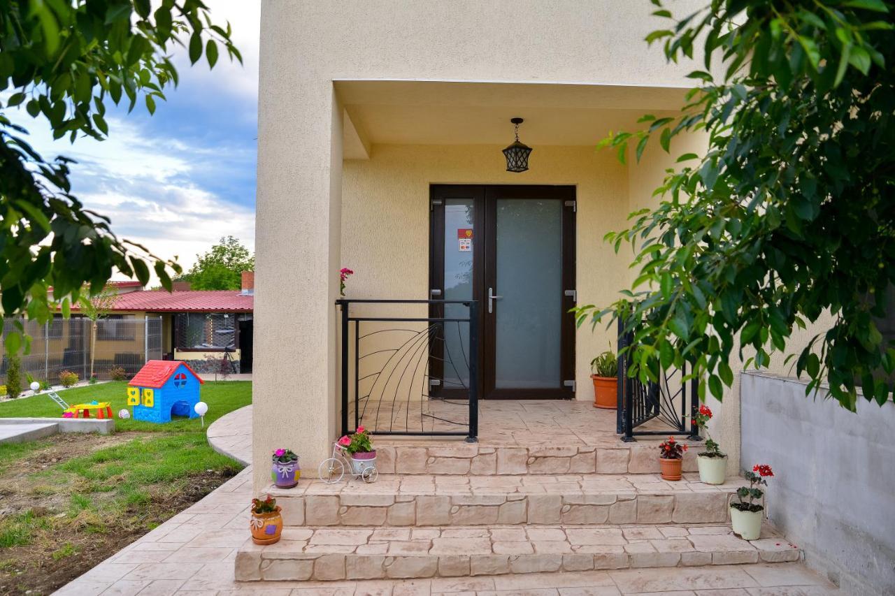 Casa Avram Villa Ramnicu Valcea Luaran gambar