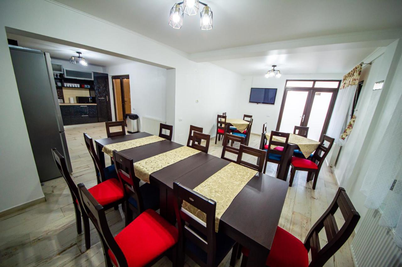 Casa Avram Villa Ramnicu Valcea Luaran gambar