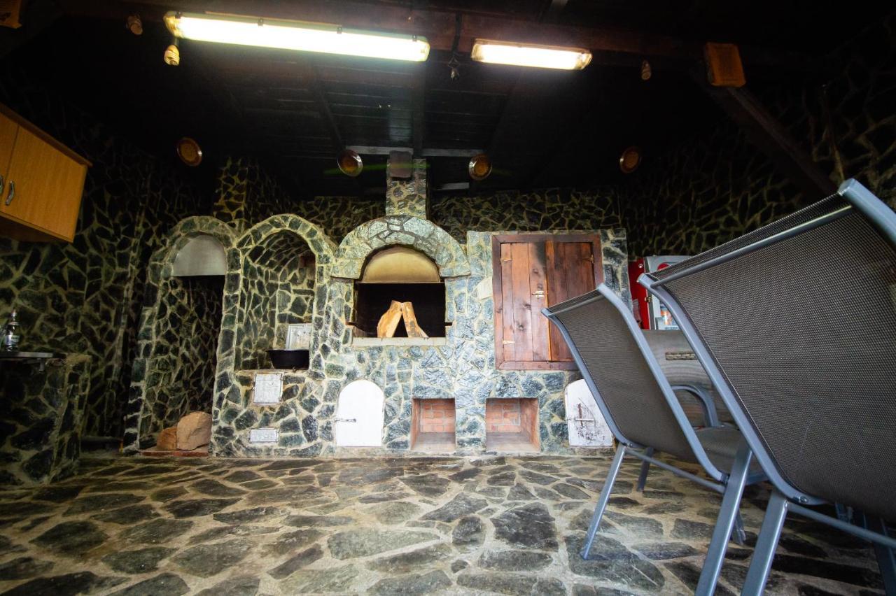 Casa Avram Villa Ramnicu Valcea Luaran gambar