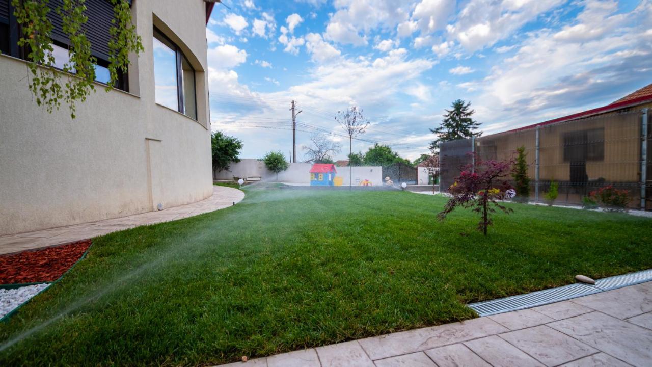 Casa Avram Villa Ramnicu Valcea Luaran gambar