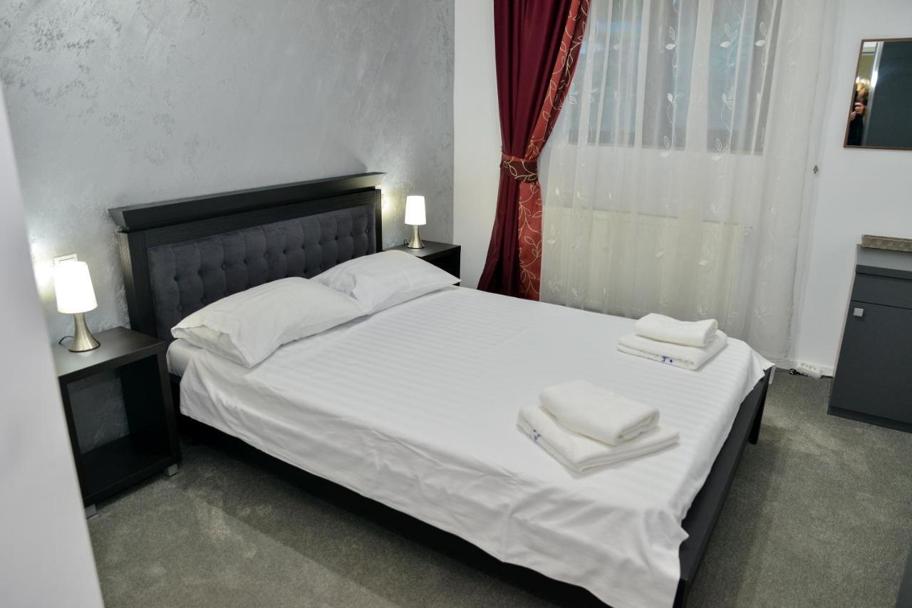 Casa Avram Villa Ramnicu Valcea Luaran gambar