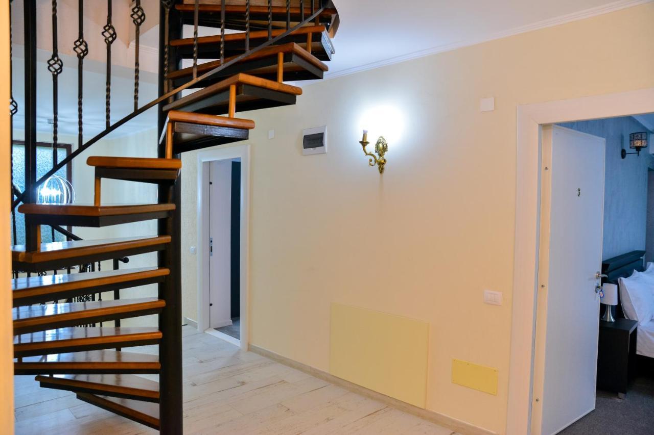 Casa Avram Villa Ramnicu Valcea Luaran gambar