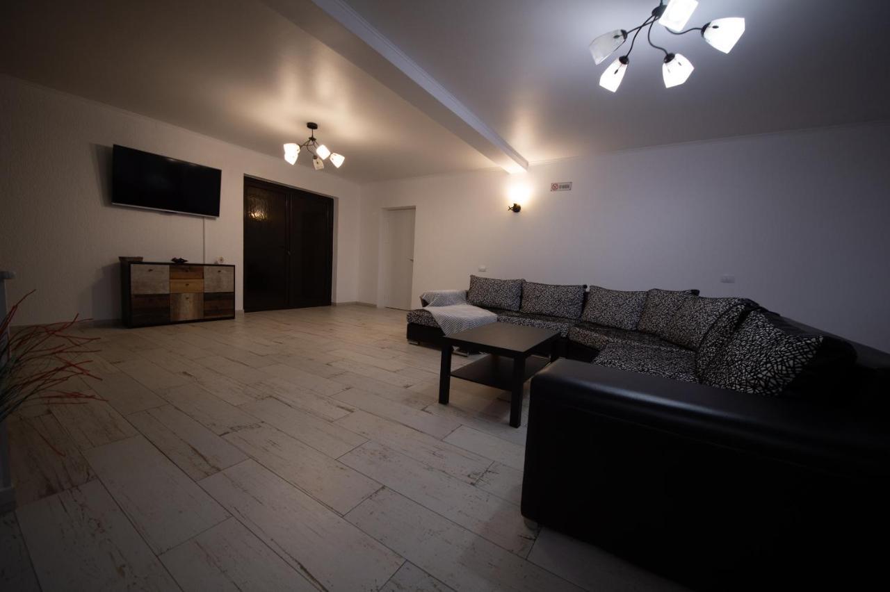 Casa Avram Villa Ramnicu Valcea Luaran gambar