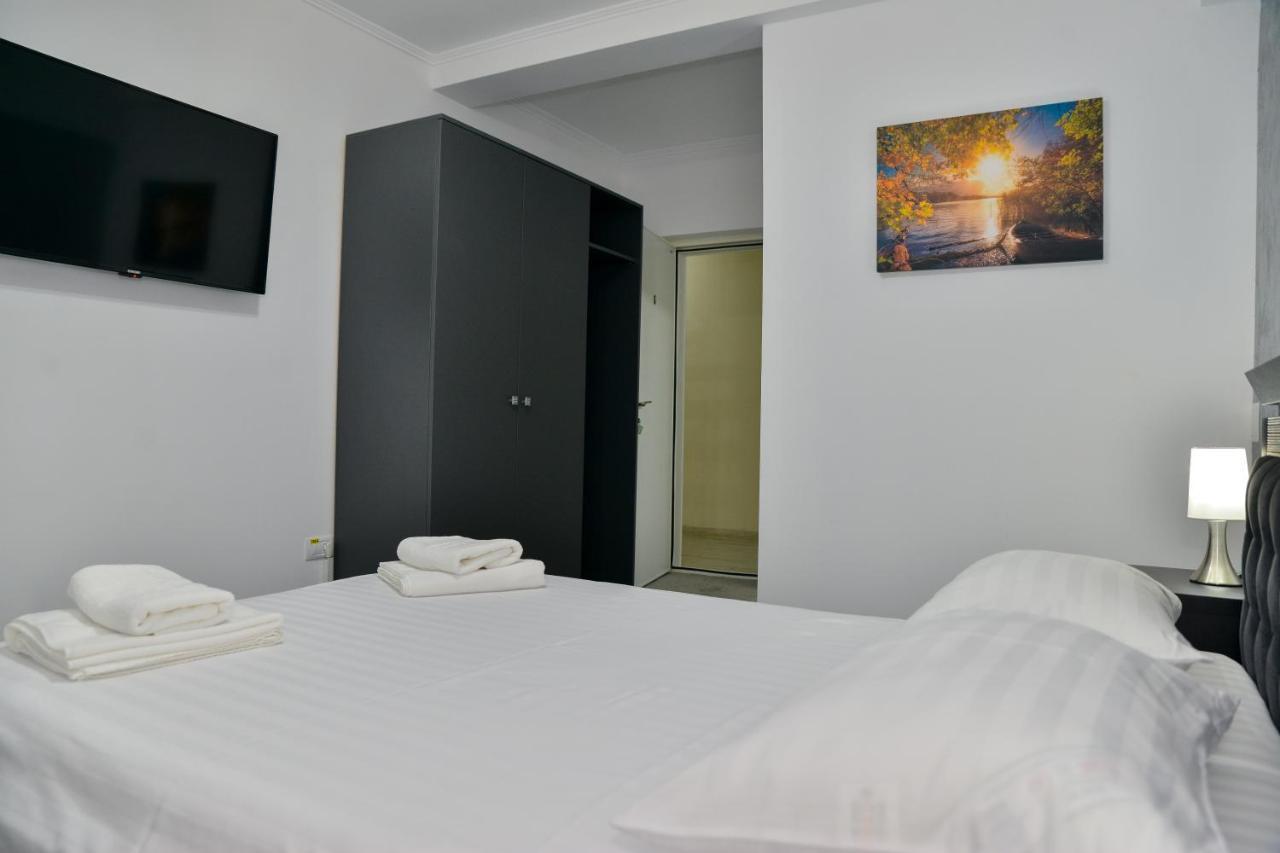 Casa Avram Villa Ramnicu Valcea Luaran gambar