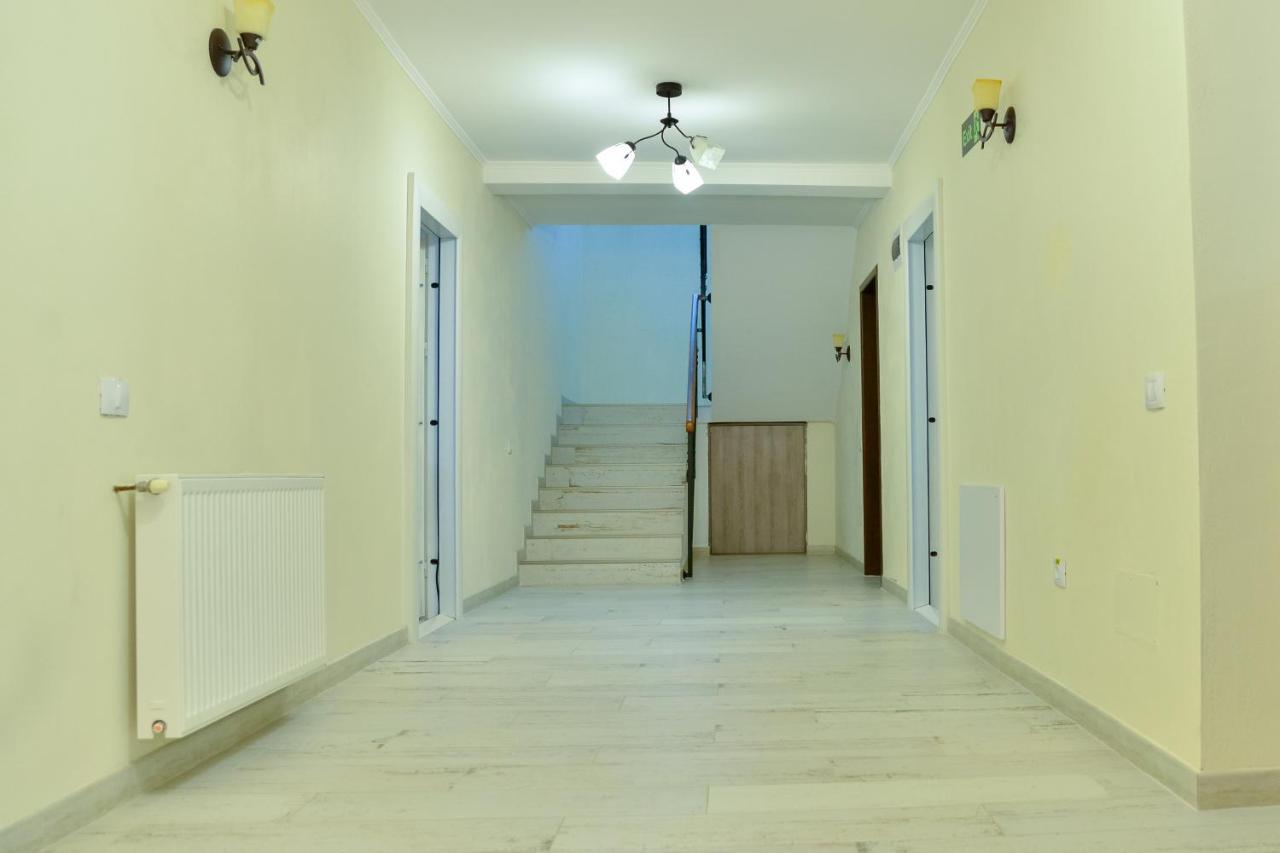 Casa Avram Villa Ramnicu Valcea Luaran gambar